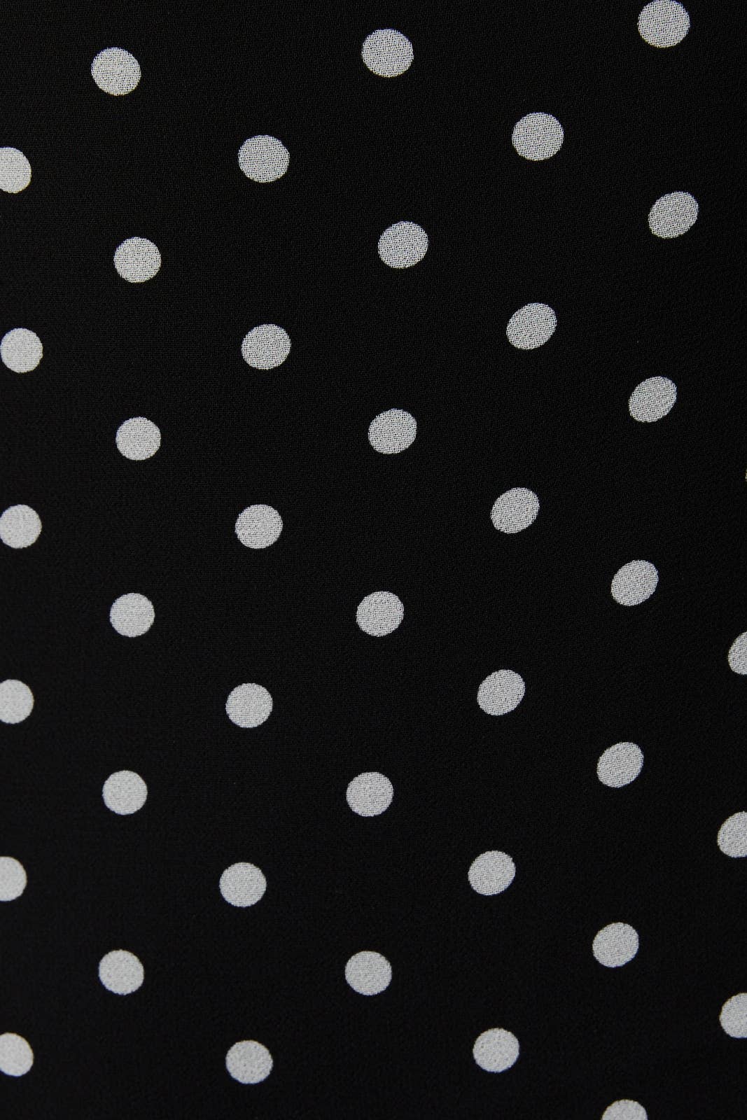 8f5eabf93cb44155e7bf8ffd7d6a6658b5ea48112537e62312dfe17d6d9ba5d8.jpg