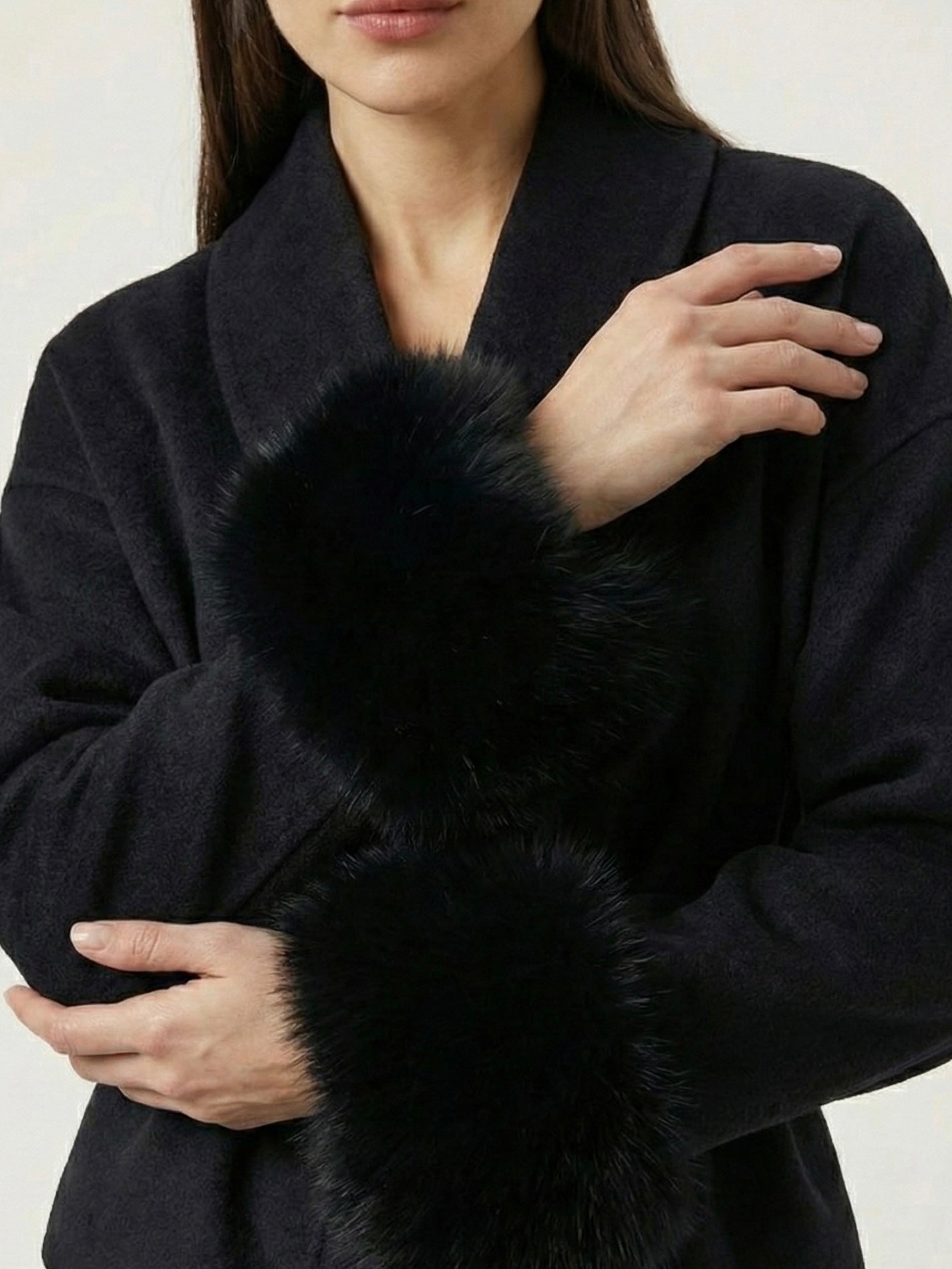 Celine | Mantel mit Gürtel und Kunstpelzmanschetten