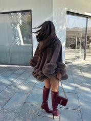 Norvège | Cape d'hiver bordée de fausse fourrure