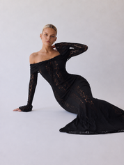 Fleur | Maxikleid mit Spitzenbesatz und schulterfreiem Schnitt