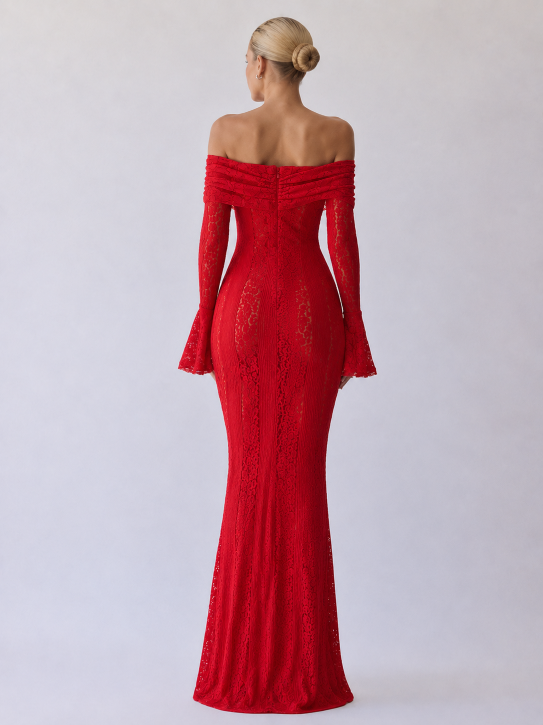 Fleur | Maxikleid mit Spitzenbesatz und schulterfreiem Schnitt