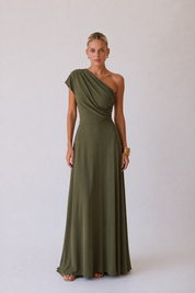 Keira | Vestido largo drapeado de un solo hombro