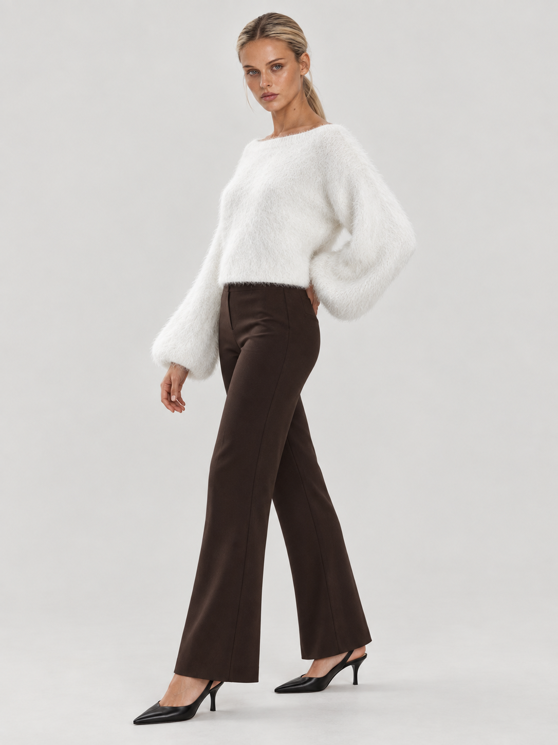 Riley Fuzzy Knit Jumper - White
