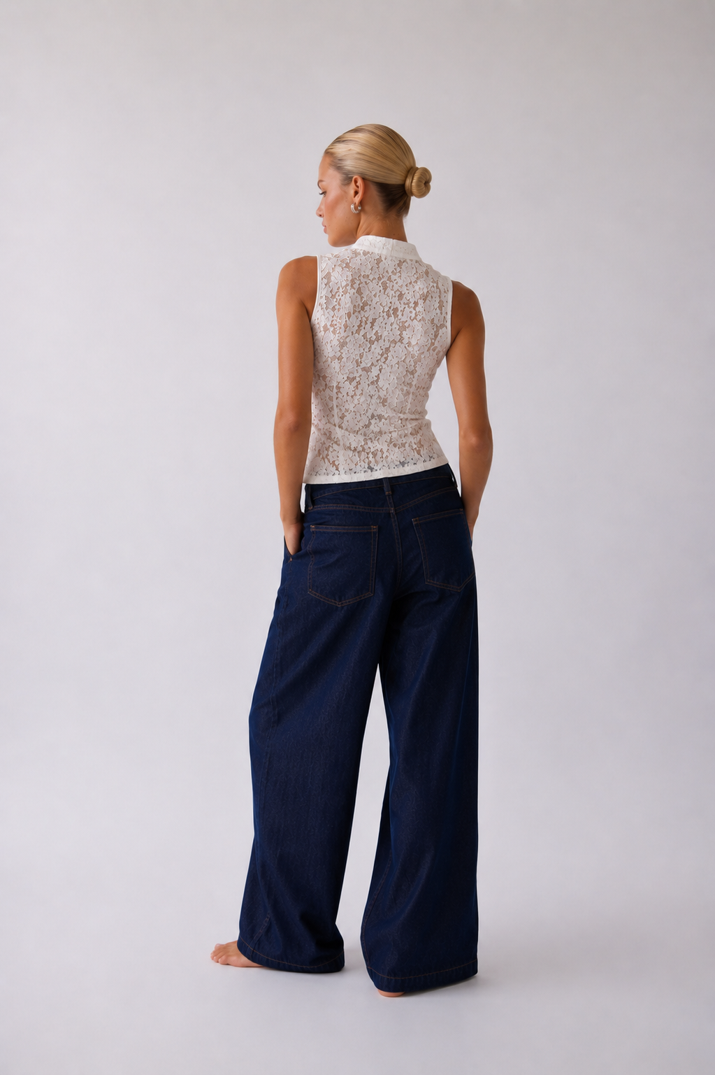 Margaux | Lace Sleeveless Mandarin Collar Top