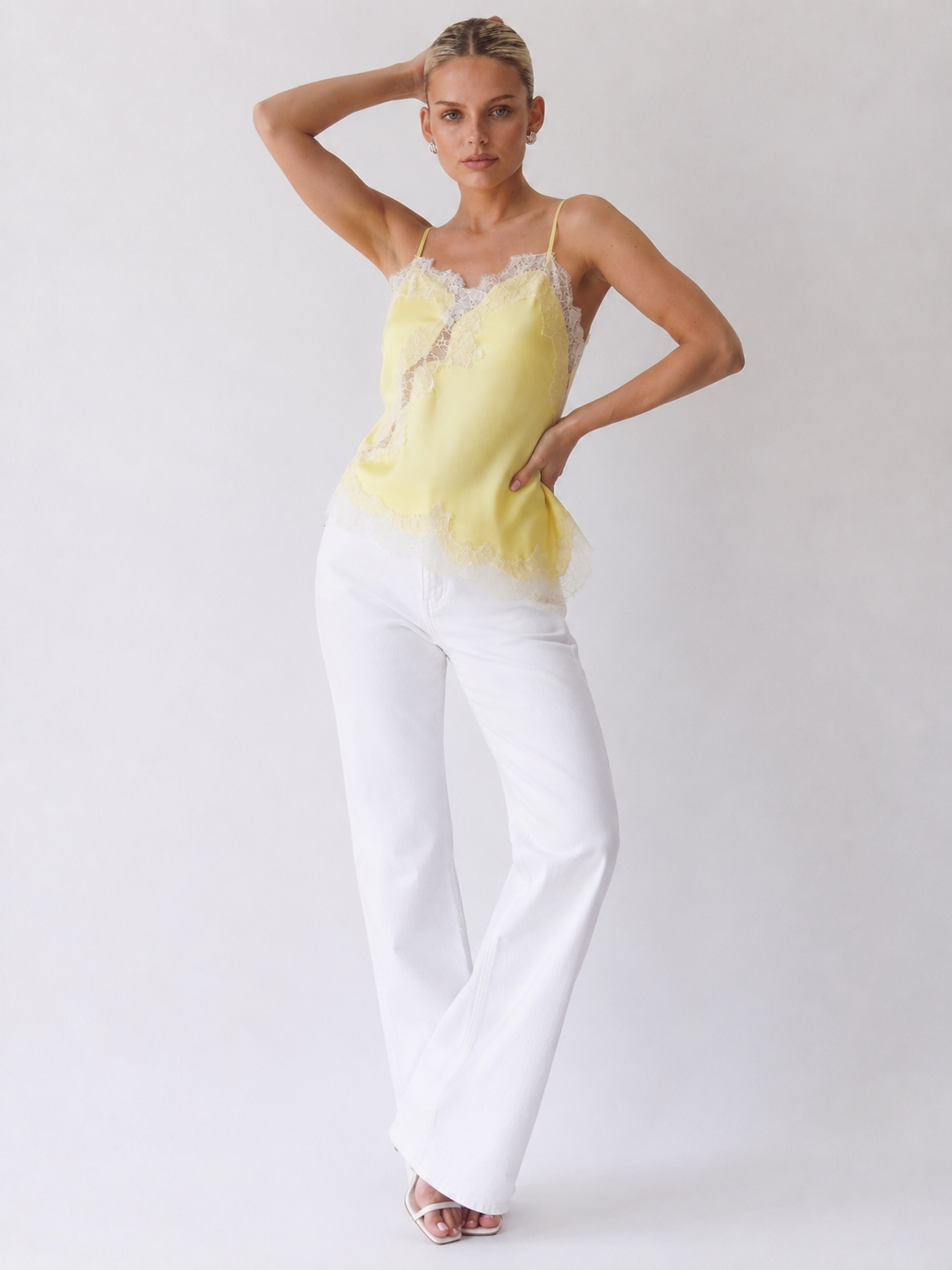 Maeve | Camisole in raso con bordo in pizzo