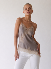 Maeve | Camisole in raso con bordo in pizzo