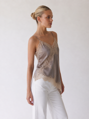 Maeve | Camisole in raso con bordo in pizzo