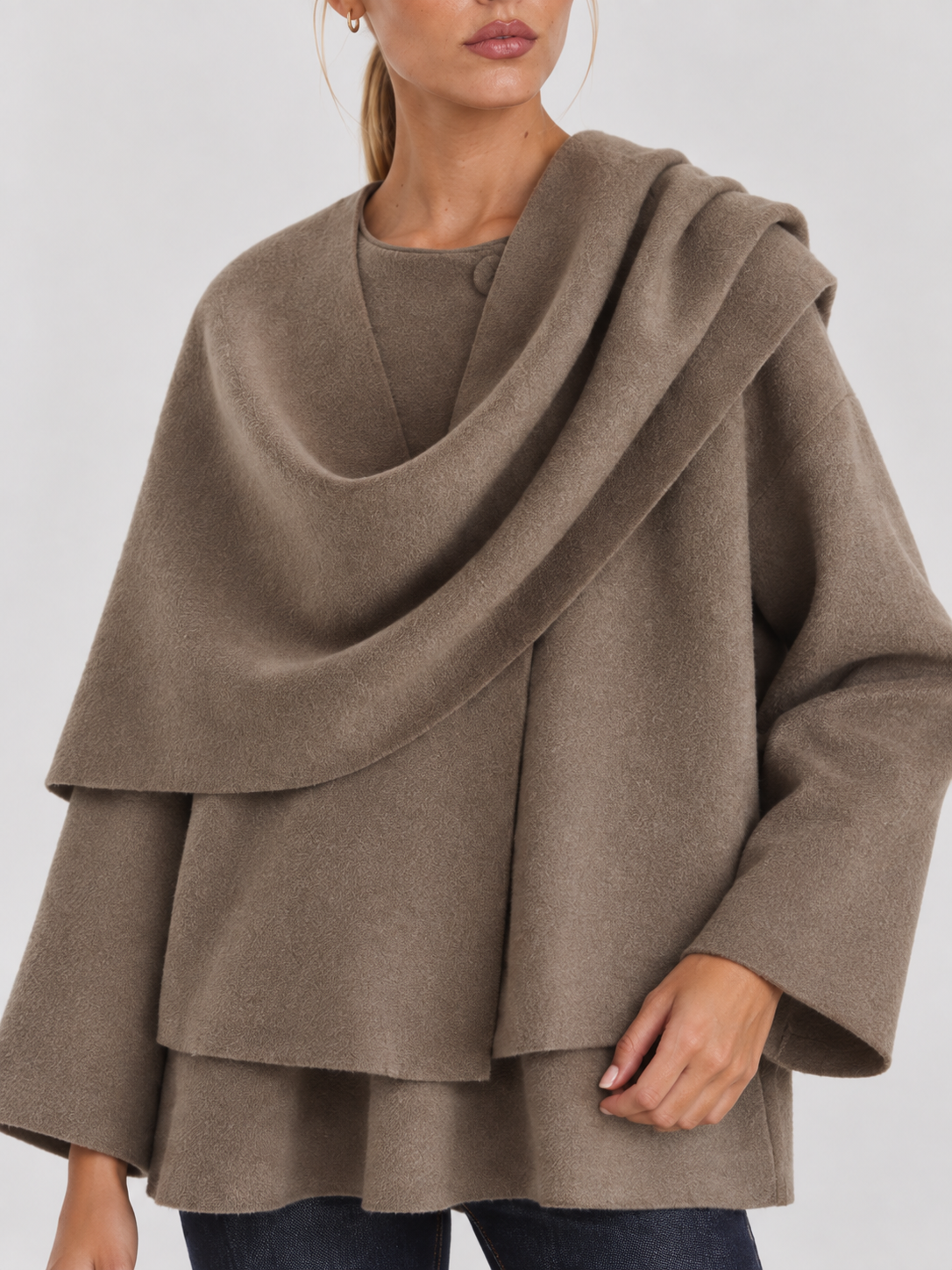 Cappotto mantella da donna con collo drappeggiato Iris - tortora