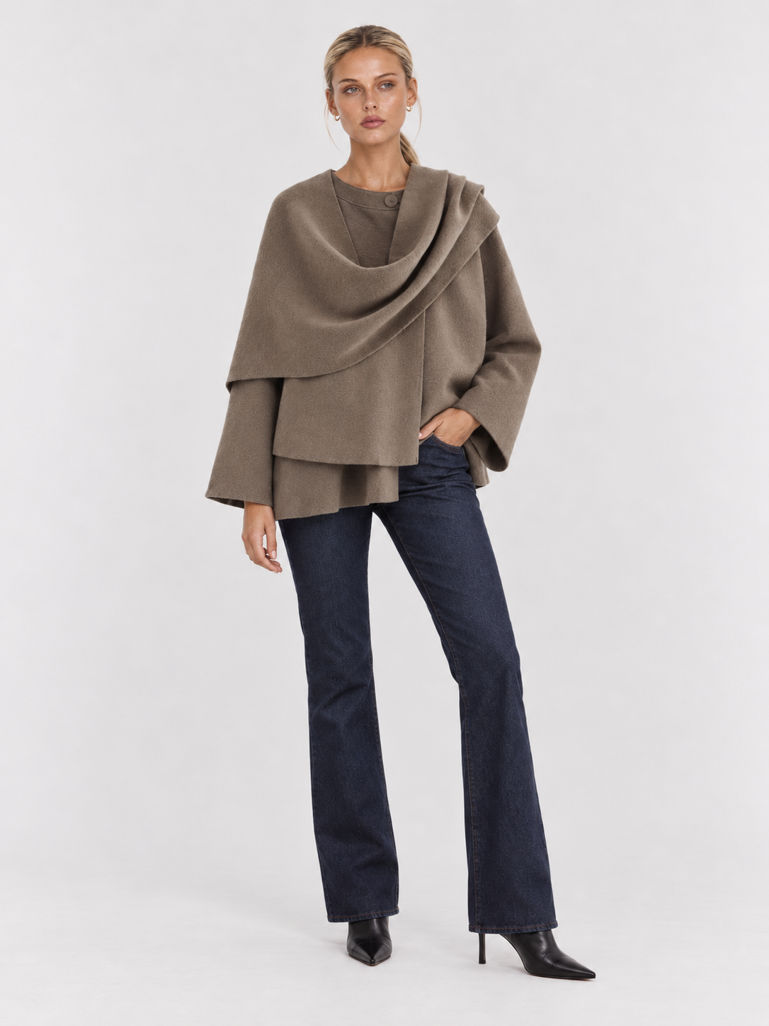 Cappotto mantella da donna con collo drappeggiato Iris - tortora