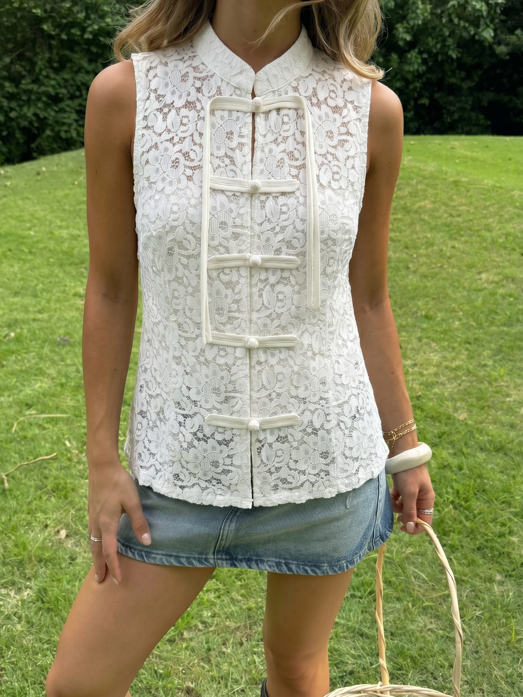 Margaux | Lace Sleeveless Mandarin Collar Top