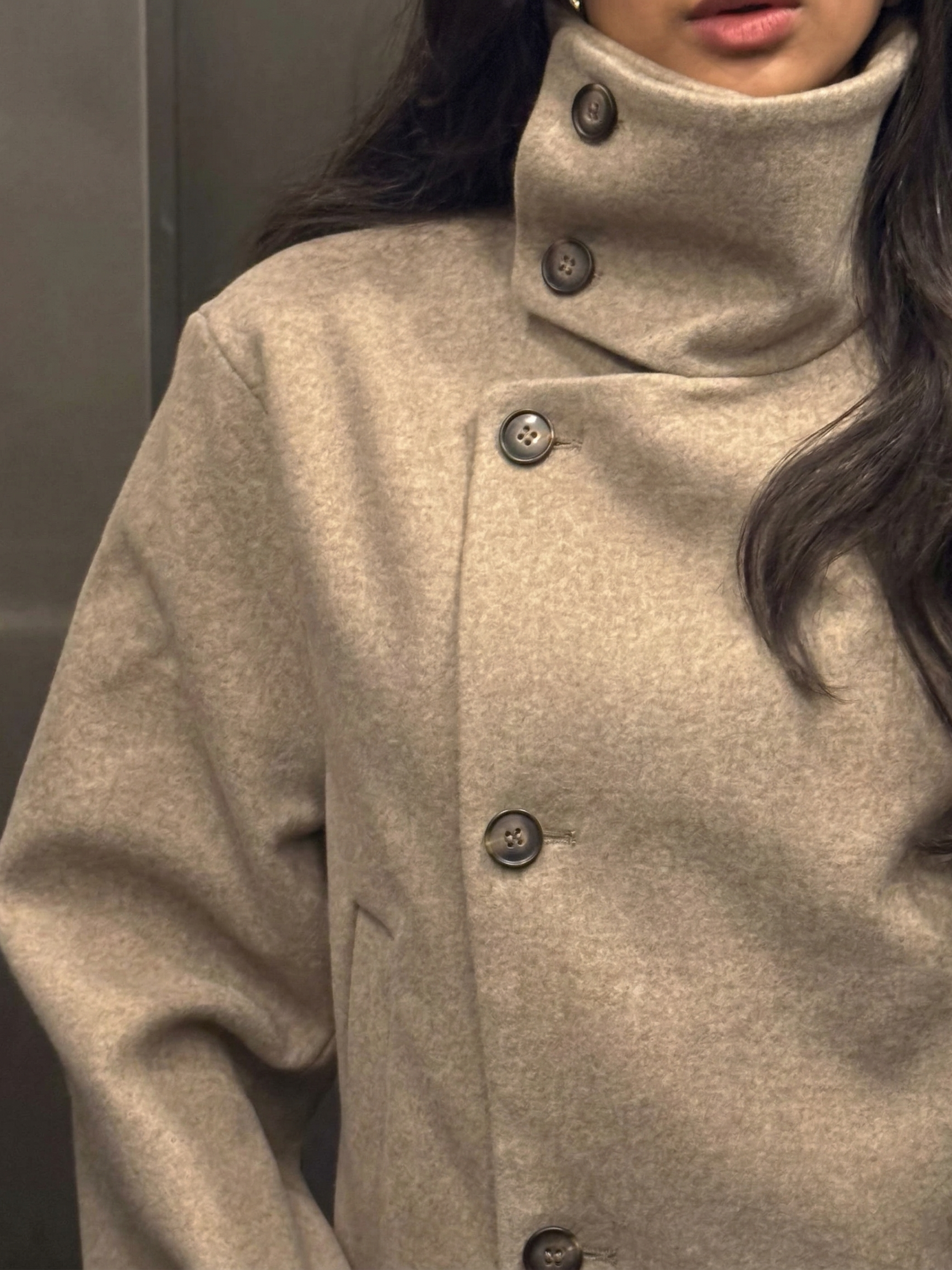 Angela | Stehkragen-Jacke mit Knöpfen