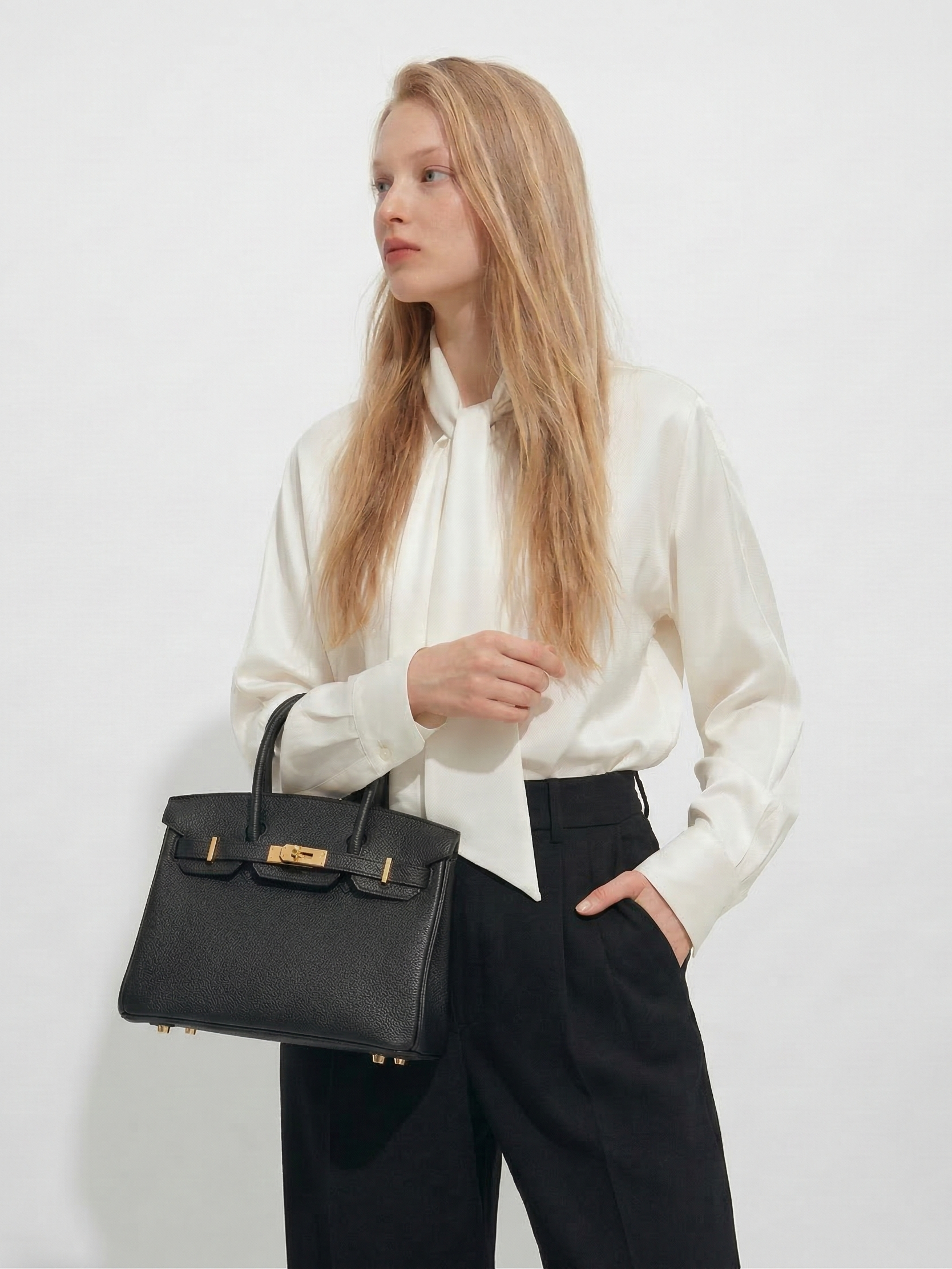 Elena | Strukturierte Leder-Top-Handle-Tasche
