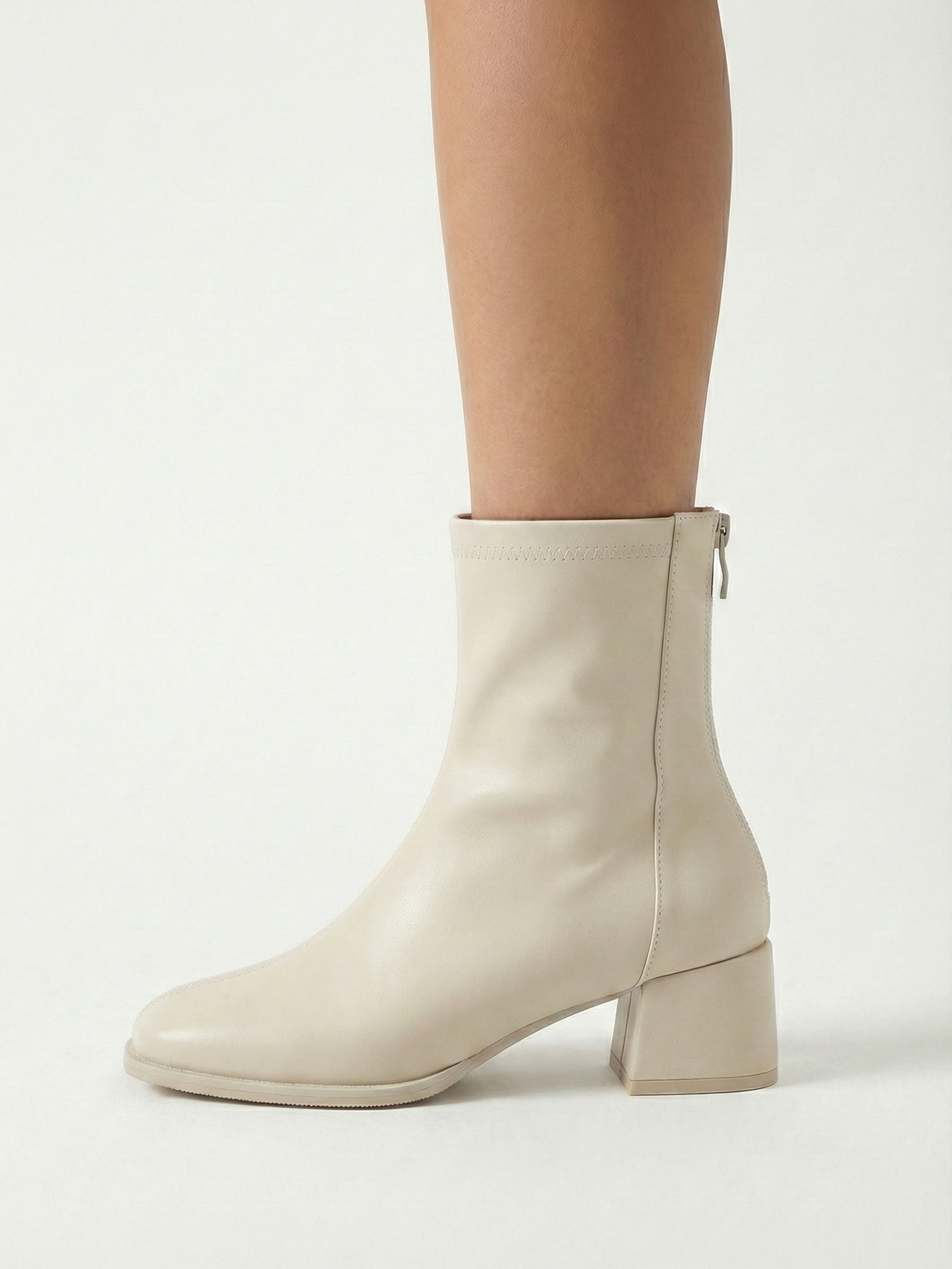 Chelsea | Minimalistische Ankle Boots mit Blockabsatz