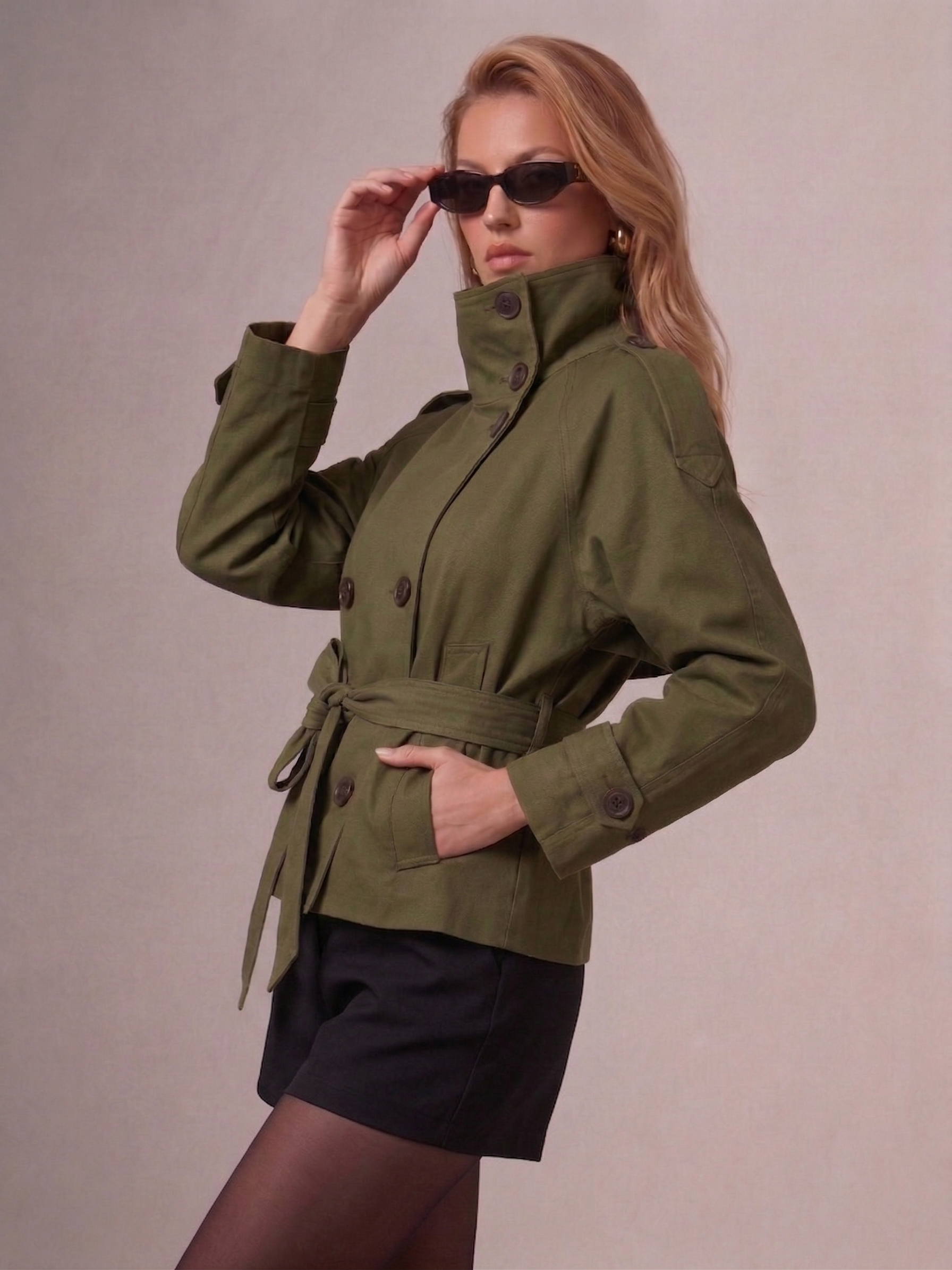 Cath | Kurzer Trenchcoat mit Gürtel
