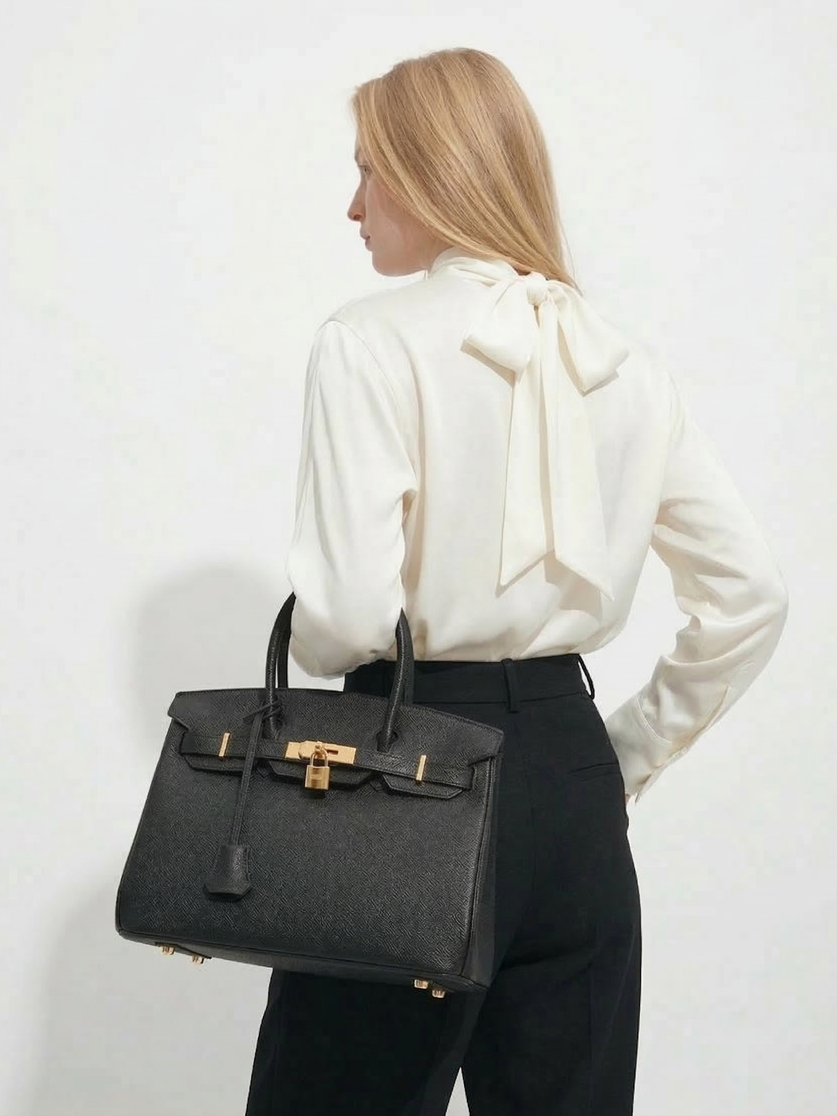 Elena | Strukturierte Leder-Top-Handle-Tasche
