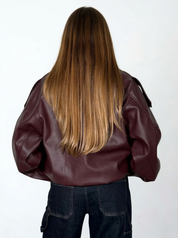 Felicia | Oversize Kunstlederjacke mit hohem Kragen