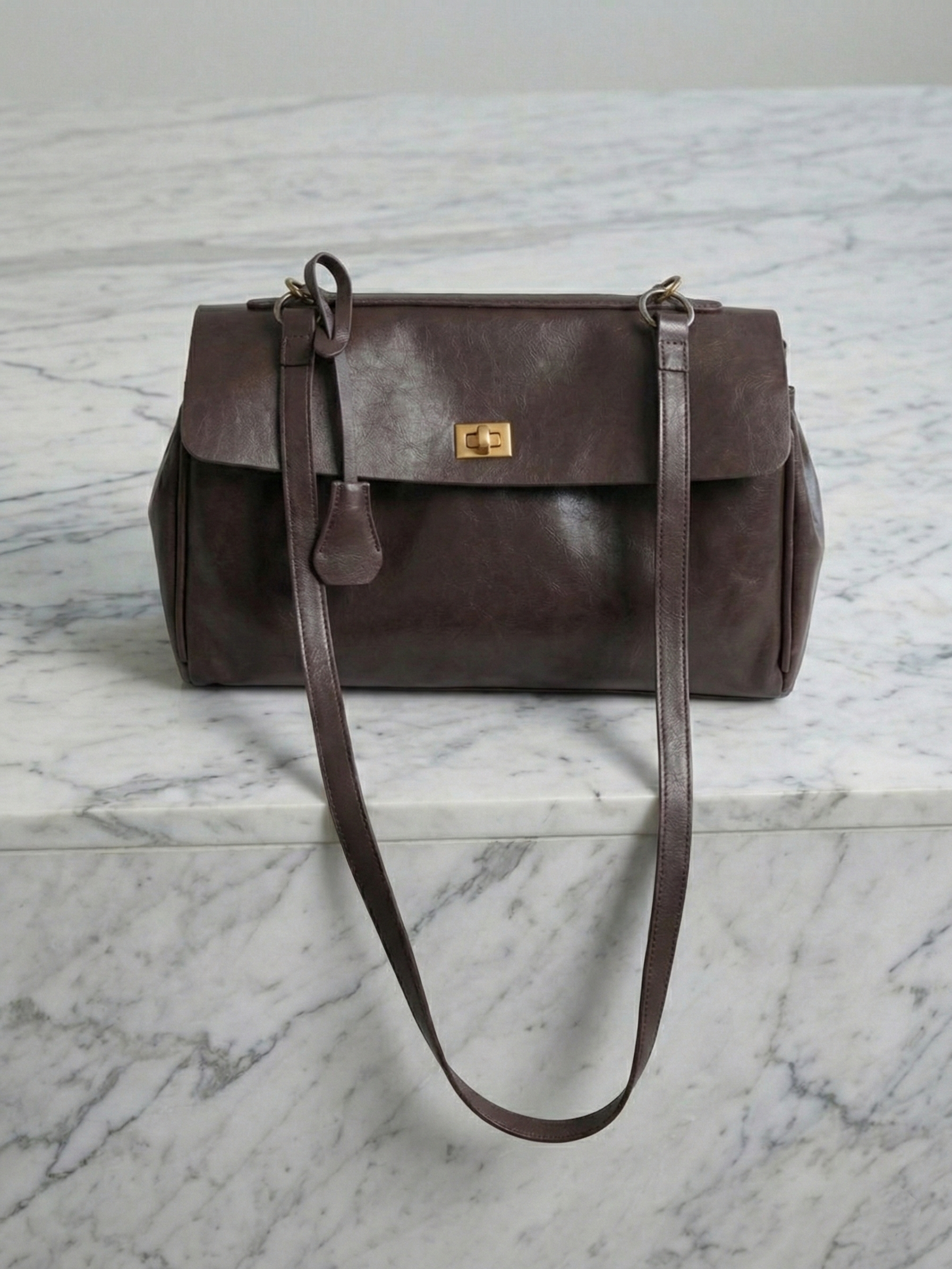Cecil | Structured Shoulder Bag