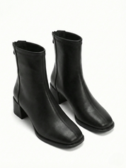 Chelsea | Minimalistische Ankle Boots mit Blockabsatz