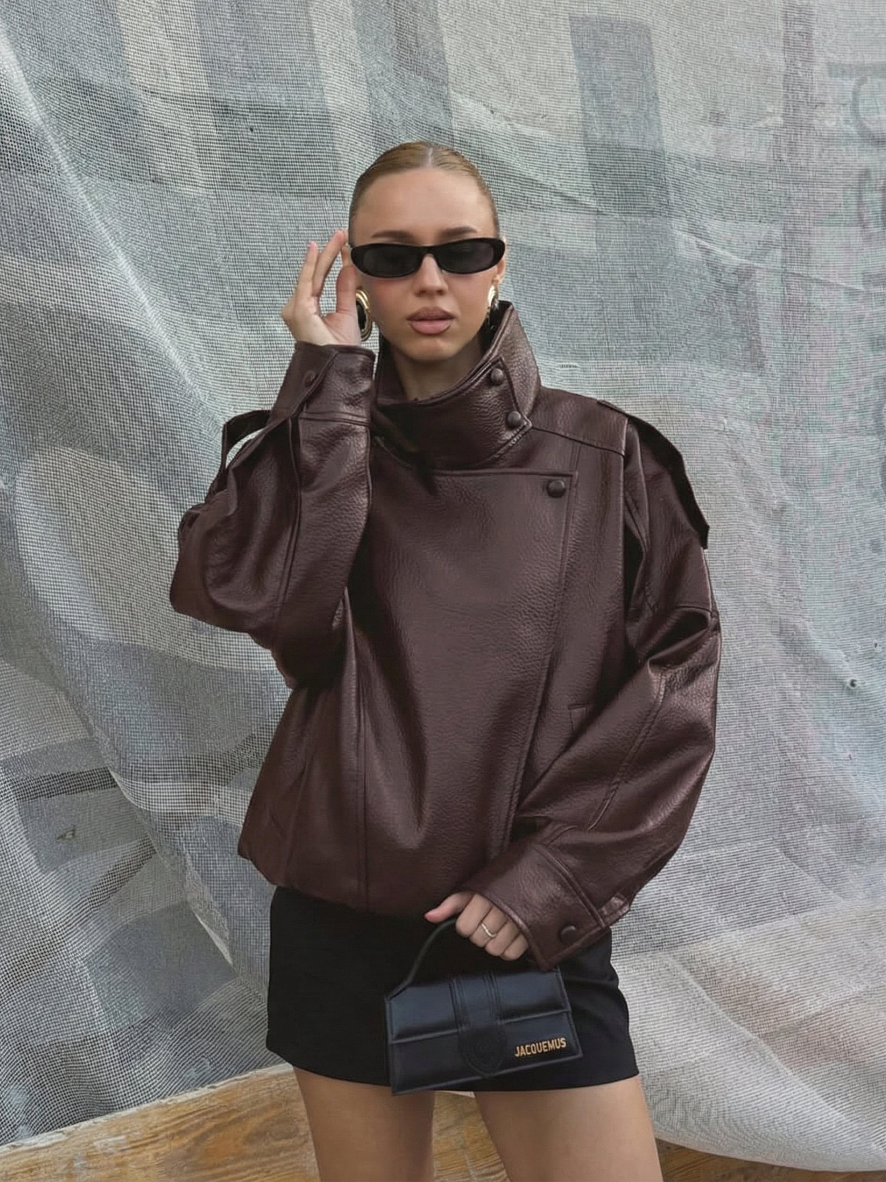 Felicia | Oversize Kunstlederjacke mit hohem Kragen