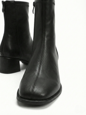 Chelsea | Minimalistische Ankle Boots mit Blockabsatz
