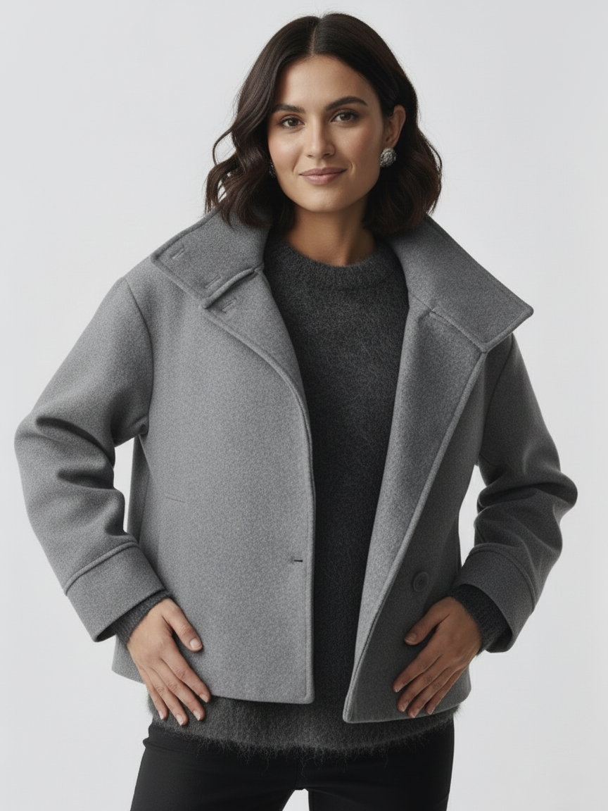 Martha | High-Neck Buttoned Jacket