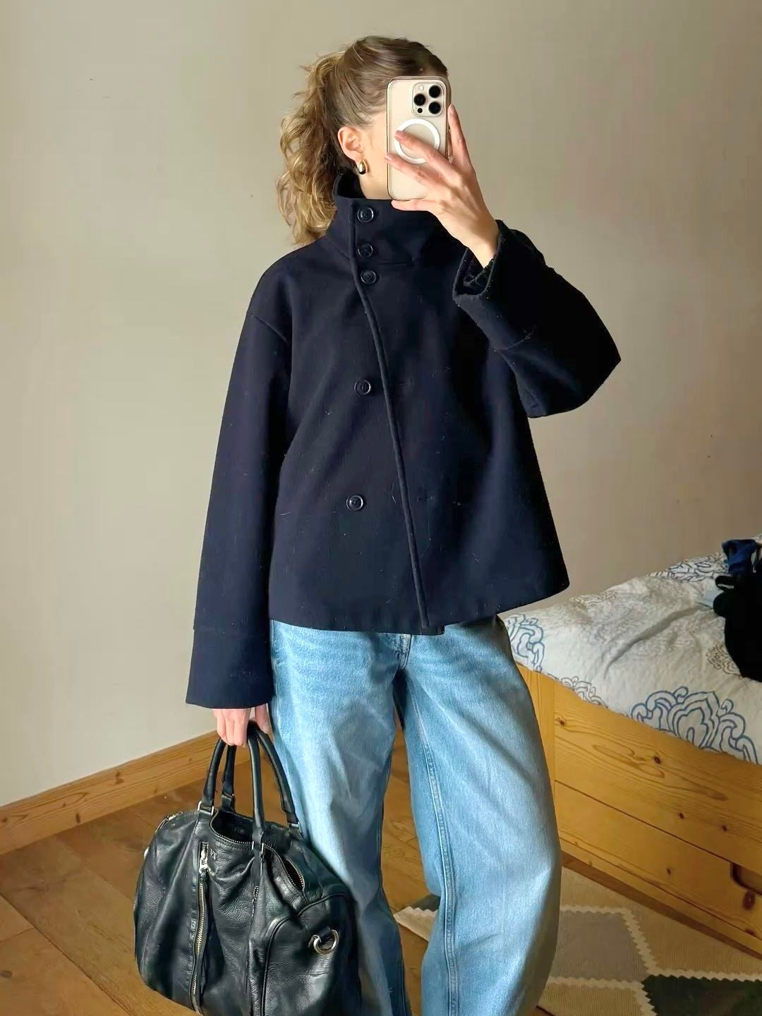 Martha | High-Neck Buttoned Jacket