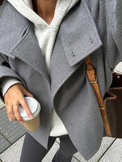 Martha | High-Neck Buttoned Jacket