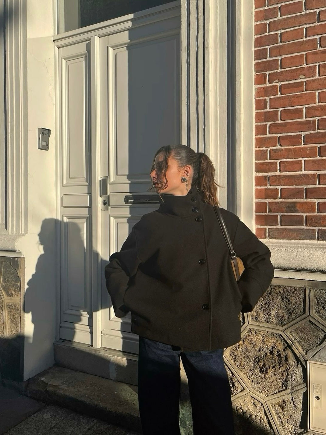 Martha | High-Neck Buttoned Jacket