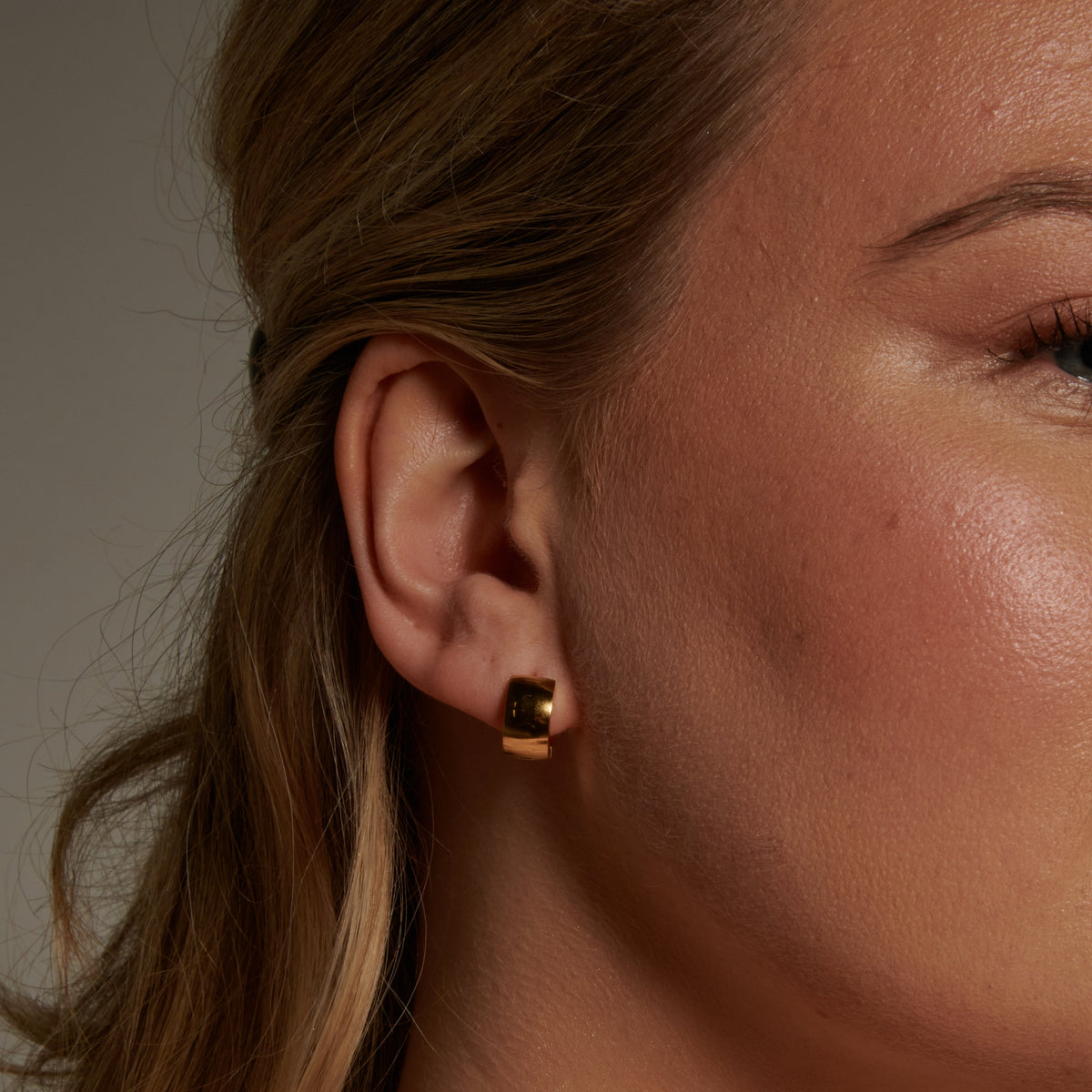 Mini Hoop Earrings — detail