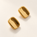 elle square hoops macro — campaign product photograph