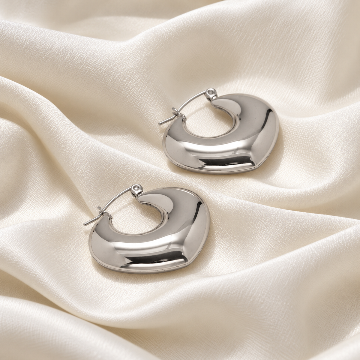 elle triangle hoops satin — campaign product photograph