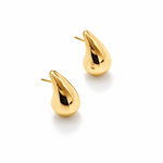 onde drop earrings studio gold — campaign product photograph