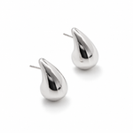 onde drop earrings studio — campaign product photograph