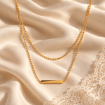 elle bar necklace — detail photograph