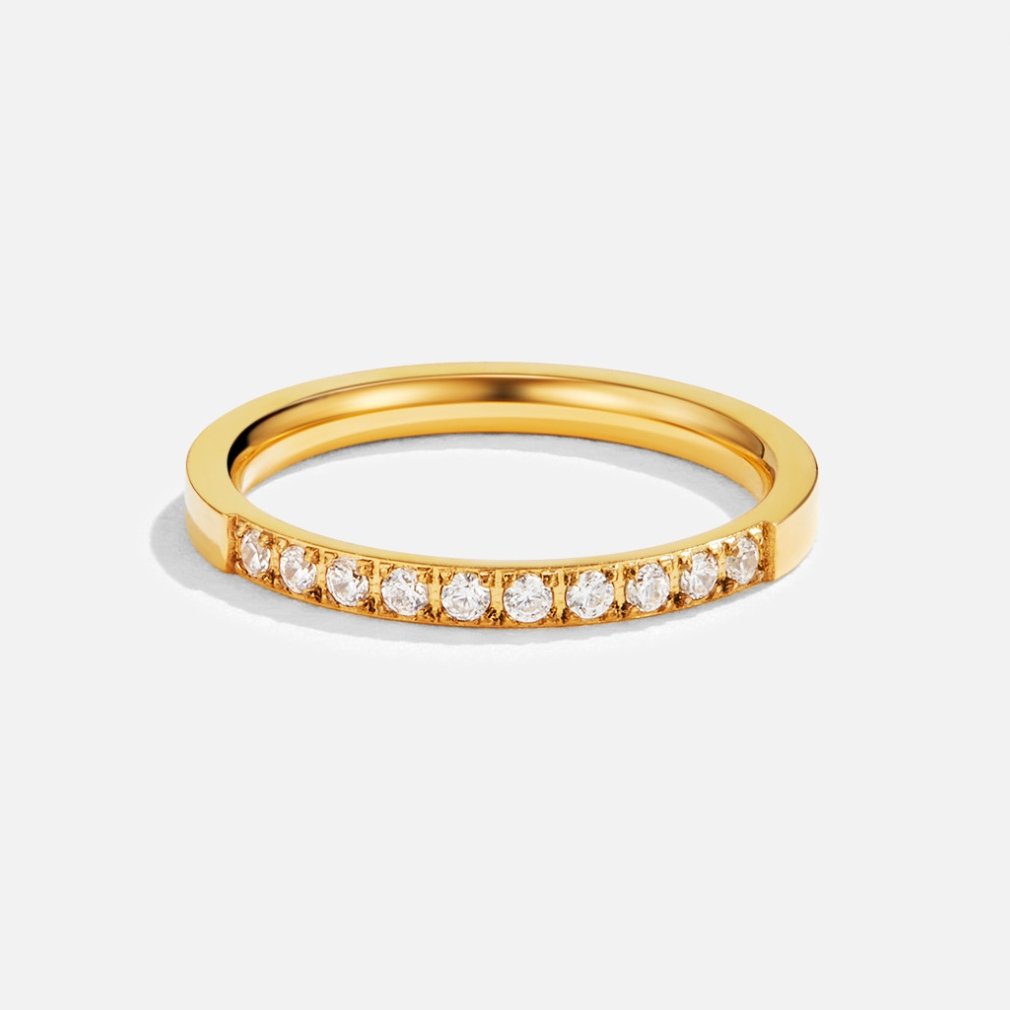 Holly Ring